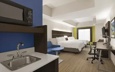 Photo 3 - Holiday Inn Express Hotel & Suites Durant by IHG