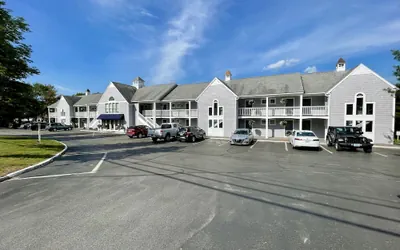 Photo 2 - North Conway Mountain Inn