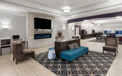Photo 5 - La Quinta Inn & Suites by Wyndham Brownwood