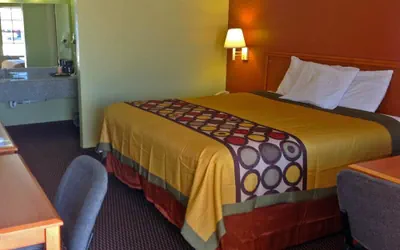 Photo 4 - Americas Best Value Inn Pryor