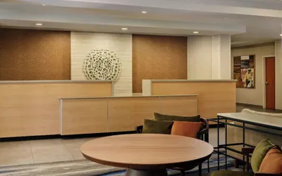 Photo 4 - Fairfield Inn & Suites by Marriott Lakeland Plant City