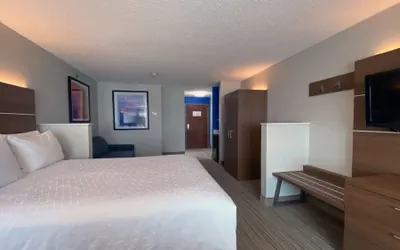 Photo 5 - Holiday Inn Express & Suites Somerset Central by IHG