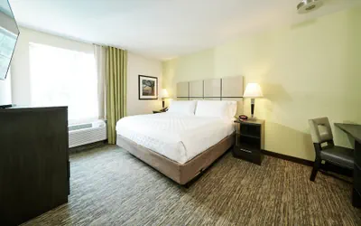 Photo 3 - Candlewood Suites Washington North by IHG