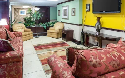Photo 5 - Quality Inn Shreveport Airport