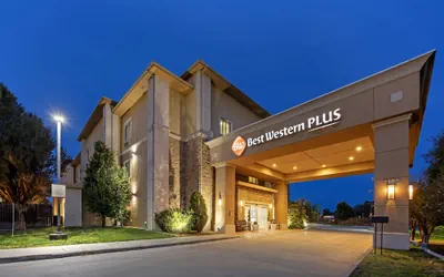 Photo 2 - Best Western Plus Guymon Hotel & Suites