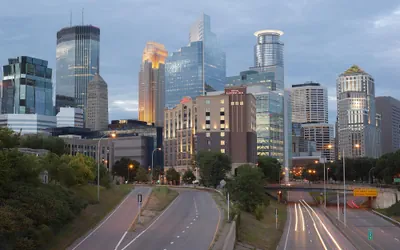 Photo 2 - Hilton Garden Inn Minneapolis Downtown
