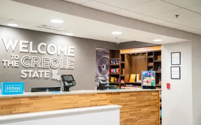 Photo 2 - Hampton Inn Gonzales