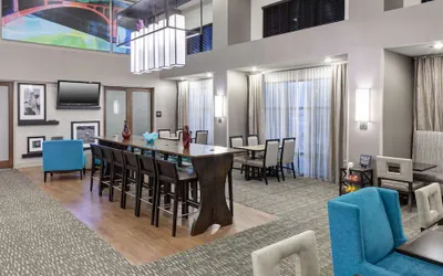 Photo 3 - Hampton Inn & Suites Cedar Rapids - North