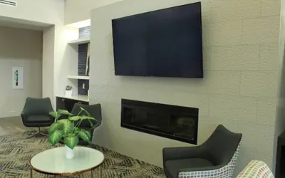Photo 4 - La Quinta Inn and Suites by Wyndham Schertz-San Antonio-Selma