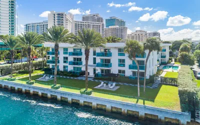 Photo 2 - Beach Haus Bal Harbour