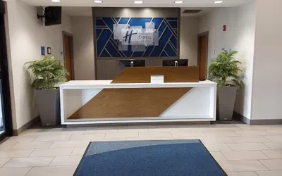 Photo 3 - Holiday Inn Express & Suites Antigo by IHG