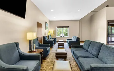 Photo 5 - Comfort Suites Grayslake near Libertyville North