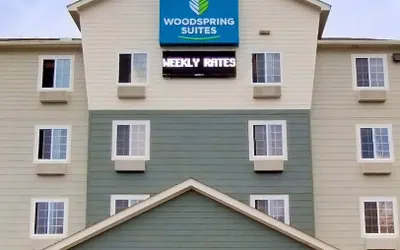 Photo 2 - WoodSpring Suites Asheville - Biltmore West