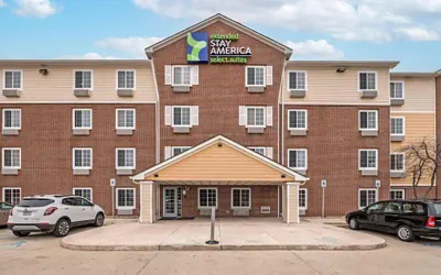 Photo 2 - Extended Stay America Select Suites - Indianapolis - Greenwood