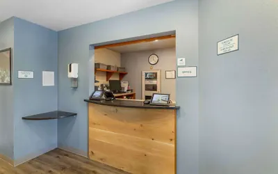 Photo 3 - Extended Stay America Select Suites - Akron - South