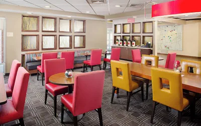 Photo 2 - TownePlace Suites by Marriott Fayetteville North