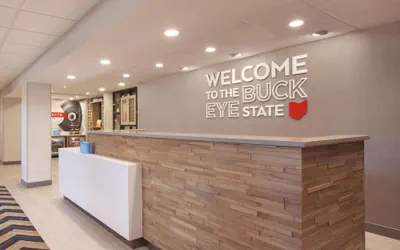 Photo 5 - Hampton Inn & Suites Cleveland Mentor