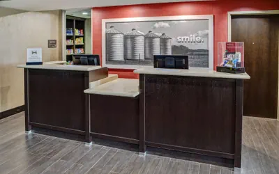 Photo 3 - Hampton Inn & Suites Lebanon