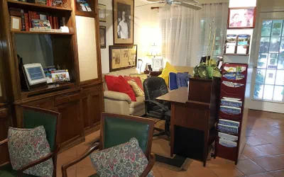 Photo 5 - The Caribbean Court Boutique Hotel