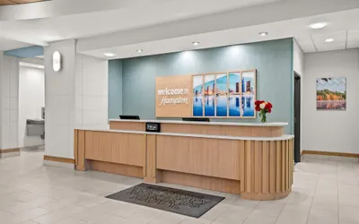 Photo 5 - Hampton Inn & Suites Detroit-Canton