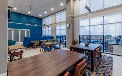 Photo 3 - Hampton Inn & Suites by Hilton Tomball Houston NW