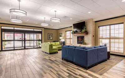 Photo 3 - Comfort Suites Liberal North