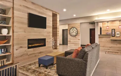 Photo 3 - Country Inn & Suites by Radisson, Byram/Jackson South, MS