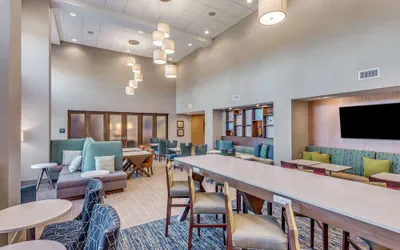 Photo 4 - Hampton Inn & Suites Saraland Mobile