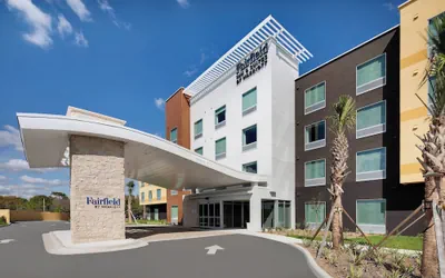 Photo 2 - Fairfield Inn & Suites by Marriott Tampa Wesley Chapel