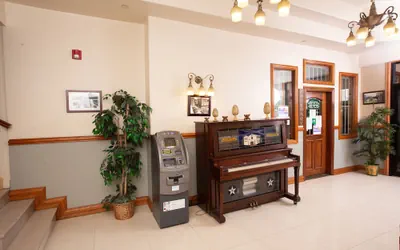 Photo 4 - Rialto Hotel