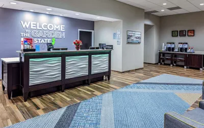 Photo 5 - Hampton Inn Cranbury