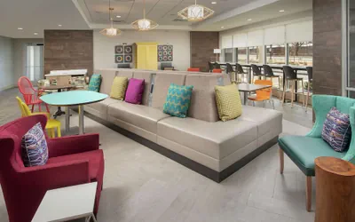 Photo 3 - Home2 Suites by Hilton Edison