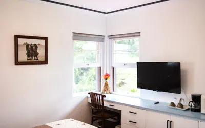 Photo 2 - Hilltop Vacation Rental