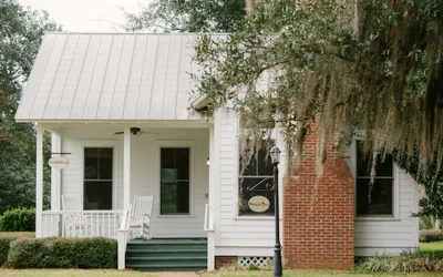 Photo 2 - Ball House and Cottages