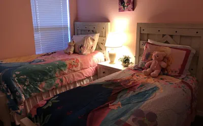 Photo 4 - 4BR 3BA Home in Emerald Island Resort by CV-8540