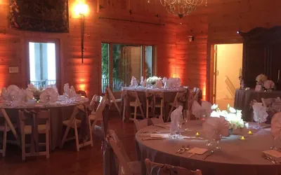 Photo 5 - Weddings at Highholdborne