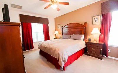 Photo 2 - 7BR 4.5BA Home in Emerald Island Resort by CV-2767