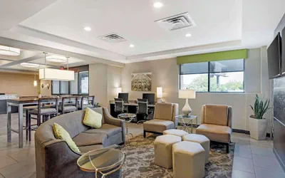Photo 3 - Best Western Plus Philadelphia-Pennsauken Hotel