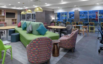 Photo 4 - Home2 Suites by Hilton Denver South/Centennial Airport