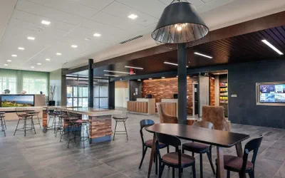 Photo 3 - Courtyard by Marriott Winter Haven