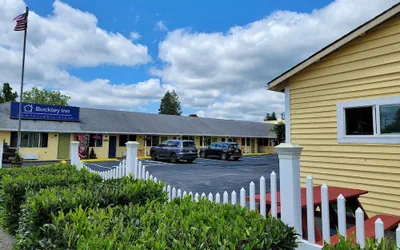 Photo 2 - Buckley Inn