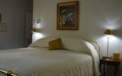 Photo 5 - Inn the Woods Bed and Breakfast