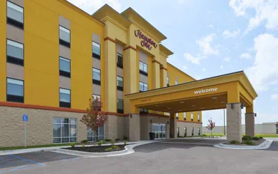 Photo 2 - Hampton Inn Sedalia
