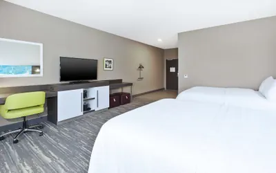 Photo 4 - Hampton Inn Sedalia