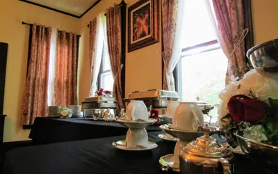 Photo 4 - Whole Hearts Bed and Breakfast