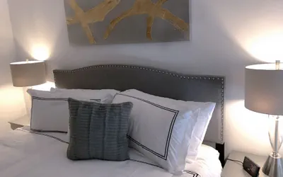 Photo 5 - Exclusive One Bedroom Suite