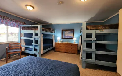 Photo 3 - Inn the Clouds Hostel & Inn
