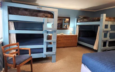 Photo 4 - Inn the Clouds Hostel & Inn