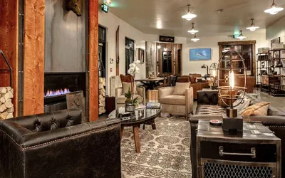 Photo 3 - Compass Rose Lodge
