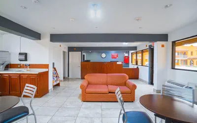 Photo 5 - OYO Hotel Kingsville Hwy 77